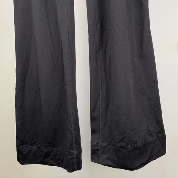 Arc’teryx Wide Leg Leggings - Picture 7 of 9